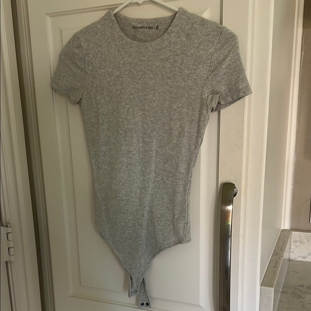 Abercrombie & Fitch Heather Gray Tee
